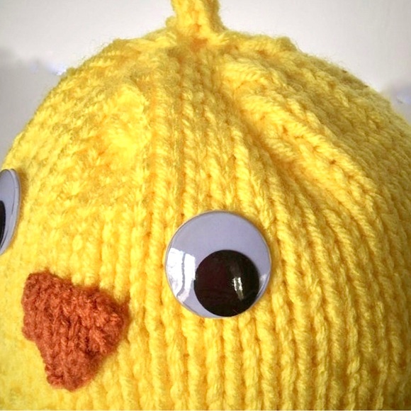 NWT Hand Knit Infant baby Chick Beanie Hat with Googly Eyes Size 0-6 Mos. - Picture 7 of 10